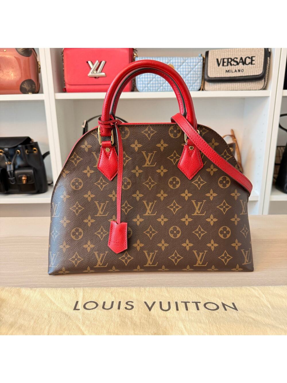 Louis Vuitton Monogram Alma BNB - Bag in a Bag